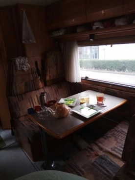                         kamper do natychmiastowego użytku  55 tys zł - zdjęcie 8
                        