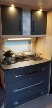                         Przyczepa HOBBY 460 UFe rok 2015, model 2016 - zdjęcie 2
                        