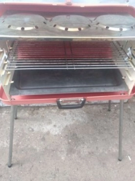                         Grill walizkowy, elektryczny, kamper, przyczepa, działka - zdjęcie 4
                        
