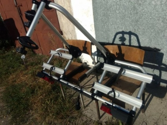                         Bagażnik na hak Uebler primavelo pro, uchylany - zdjęcie 3
                        