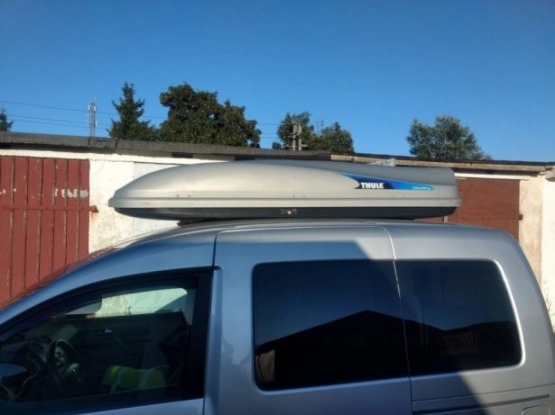                         Bagażnik, boks dachowy Thule Evolution 700, 470 L, dwustronny - zdjęcie 2
                        