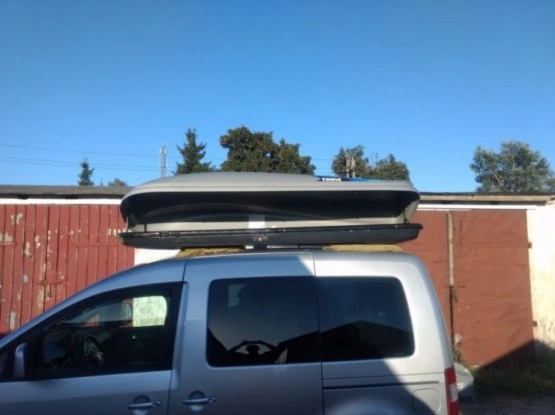                         Bagażnik, boks dachowy Thule Evolution 700, 470 L, dwustronny - zdjęcie 3
                        