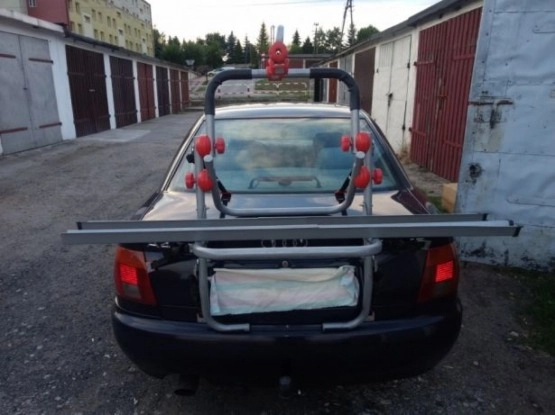                         Bagażnik do przewozu rowerów na klape Eufab - zdjęcie 4
                        