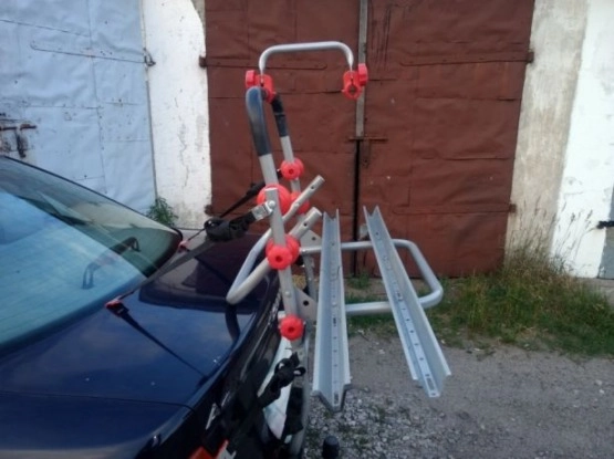                         Bagażnik do przewozu rowerów na klape Eufab - zdjęcie 6
                        