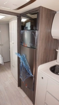                         Fendt Caravan Brillant 700 TFD model 2018 - zdjęcie 10
                        