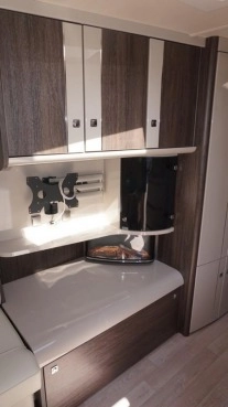                         Fendt Caravan Brillant 700 TFD model 2018 - zdjęcie 8
                        