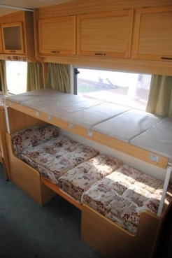                         ELDDIS Łóżko piętrowe! Duże WC i Prysznic! Ogromny przedsionek DOREMA! - zdjęcie 3
                        