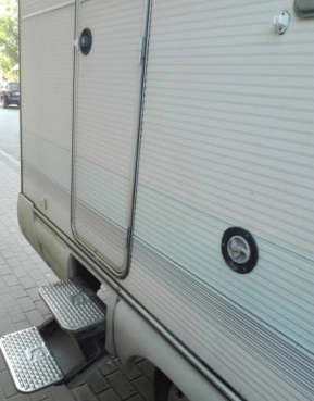                         Ford Transit 2.5D 1995 r. zarejestrowany na 6 osób - zdjęcie 10
                        