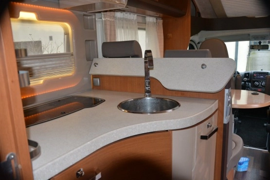                         Kamper Knaus model SUN Ti 650 LG - zdjęcie 5
                        