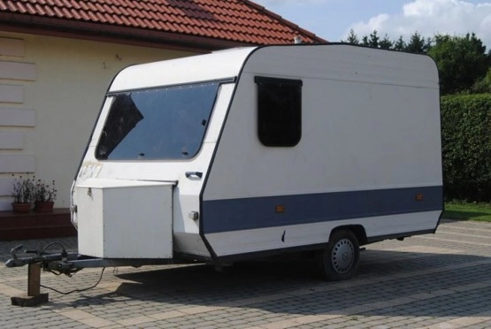                         ADRIA Idealna na Działkę Budowę Ochronę! Tanio ! Możliwy transport! USZKODZONA - zdjęcie 1
                        