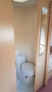                         Przyczepa kempingowa Coachman Amara 5 os., 2005 r., przedsionek, zarejestrowana - zdjęcie 3
                        