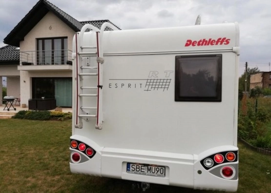                         Kamper Renault Master 3.0 DETHLEFFS - zdjęcie 5
                        