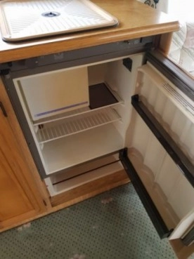                         Przyczepa kempingowa 4-5 osobowa - zdjęcie 2
                        