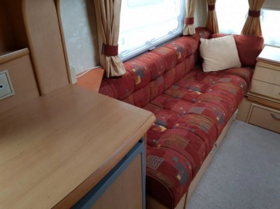                         Przyczepa kempingowa Abeey Aventura 312 - zdjęcie 2
                        