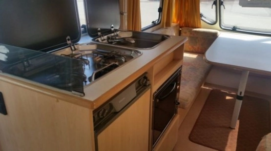                         Przyczepa kempingowa Lunar 5-6 osobowa - zdjęcie 3
                        