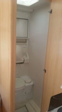                         Przyczepa kempingowa Lunar 5-6 osobowa - zdjęcie 8
                        