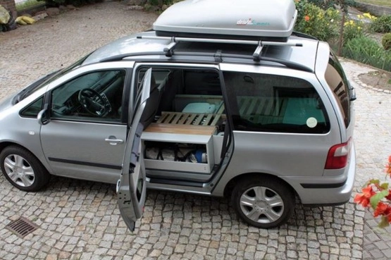                         Sprzedam kamperek FORD GALAXY - zdjęcie 6
                        