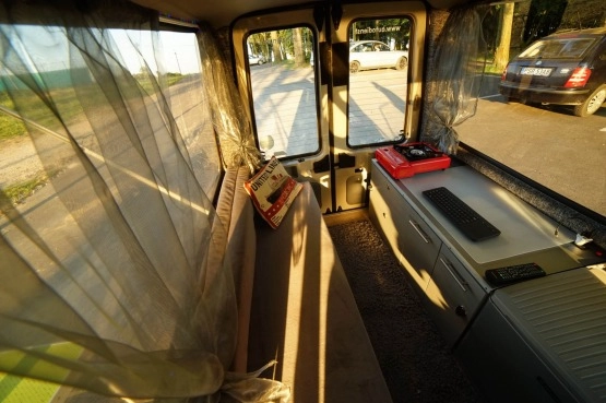                         RENAULT RAPID MINIKAMPER 1990 – 18500 PLN – POZNAŃ - zdjęcie 26
                        