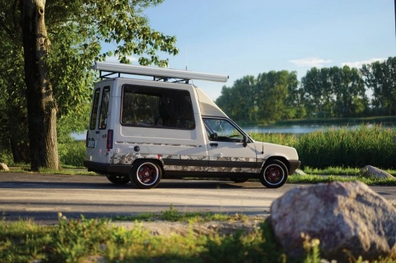                         RENAULT RAPID MINIKAMPER 1990 – 18500 PLN – POZNAŃ - zdjęcie 5
                        