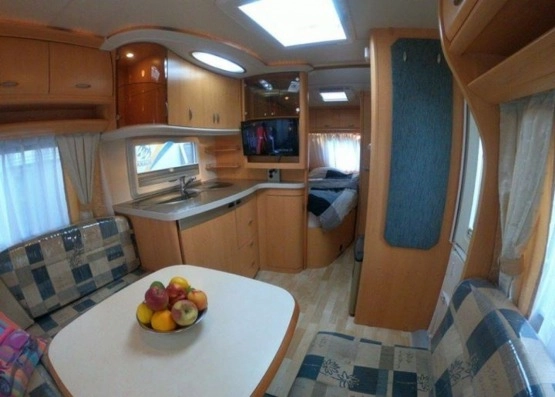                         Przyczepa kempingowa Hobby 460 UFe - zdjęcie 6
                        