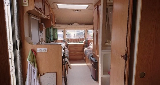                         Avondale Golden Mayfair 2000 r. - zdjęcie 32
                        