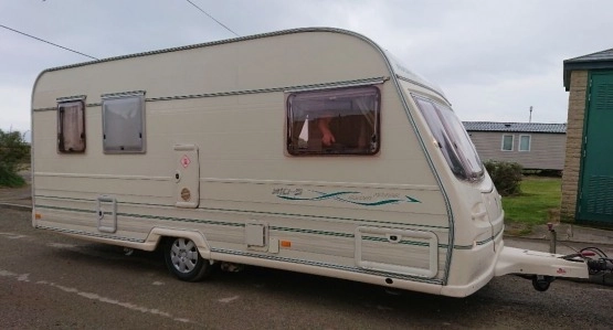                         Avondale Golden Mayfair 2000 r. - zdjęcie 8
                        