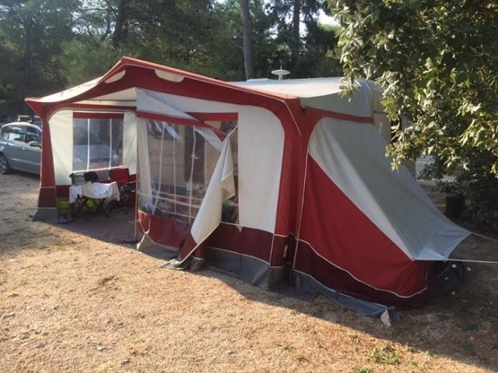                         Przyczepa kempingowa Bailey Discovery 516 o - zdjęcie 7
                        