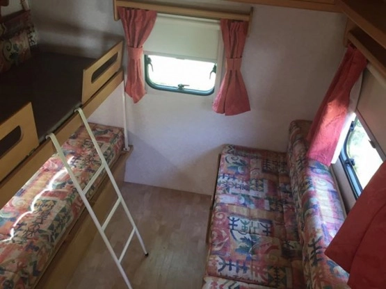                         Przyczepa kempingowa Bailey Discovery 516 o - zdjęcie 9
                        