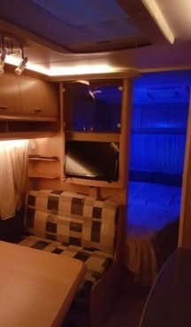                         Hobby 500KMFe De Luxe - zdjęcie 10
                        