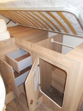                         WYPRZEDAŻ! RT AutoRoller 284 TL #1 - zdjęcie 9
                        