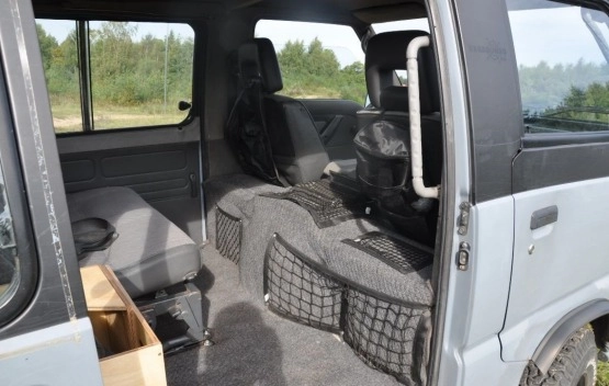                         MItsubishi L300 4x4 kamper wyprawowy - zdjęcie 19
                        