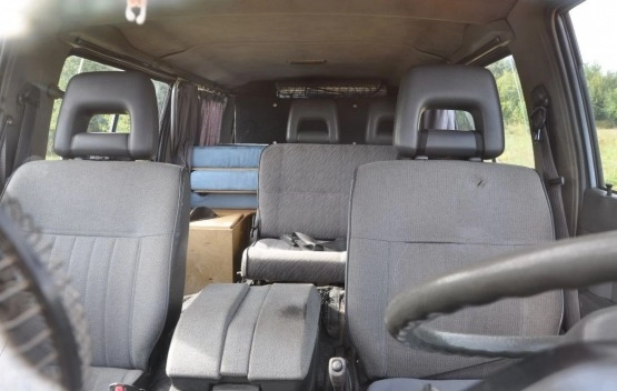                         MItsubishi L300 4x4 kamper wyprawowy - zdjęcie 22
                        