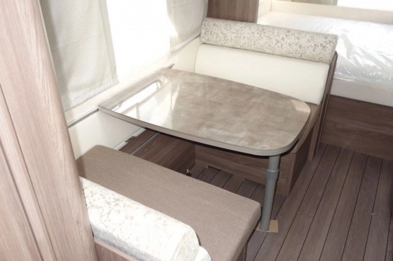                         Przyczepa kempingowa fabrycznie nowa Tabbert Rossini 490 DM 2,3  - zdjęcie 19
                        