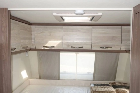                         Przyczepa kempingowa fabrycznie nowa Tabbert Rossini 490 DM 2,3  - zdjęcie 28
                        