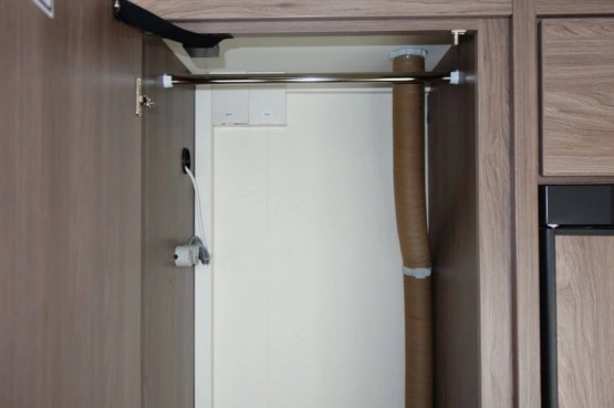                         Przyczepa kempingowa fabrycznie nowa Tabbert Rossini 490 DM 2,3  - zdjęcie 29
                        