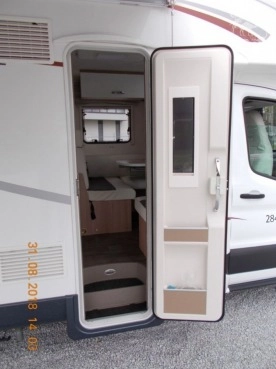                         WYPRZEDAŻ! RT AutoRoller 284 TL #2 - zdjęcie 6
                        