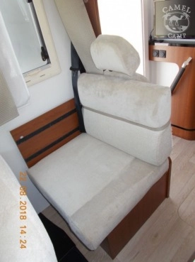                         WYPRZEDAŻ! RAPIDO 850 F - zdjęcie 2
                        