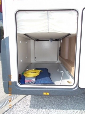                         WYPRZEDAŻ! RT AutoRoller 298 M - zdjęcie 7
                        