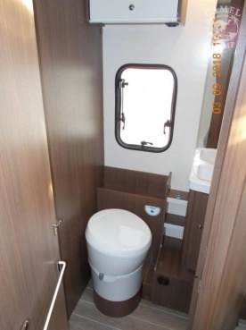                         WYPRZEDAŻ! RT AutoRoller 263 TL Special Edition - zdjęcie 16
                        