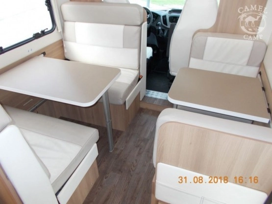                         WYPRZEDAŻ! RT AutoRoller 277 M - zdjęcie 4
                        