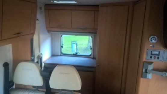                         kamper HYMER osoba prywatna - zdjęcie 21
                        