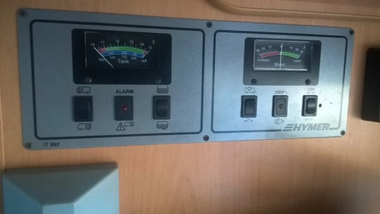                         kamper HYMER osoba prywatna - zdjęcie 24
                        