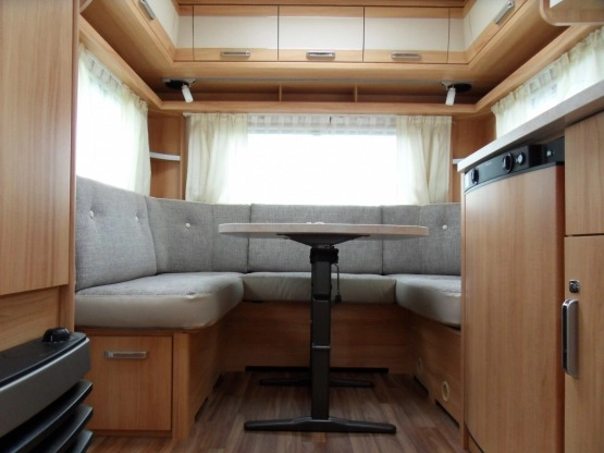                         Przyczepa KNAUS - WILK VIDA 450 HTD „Limited 60” 2013 - zdjęcie 10
                        