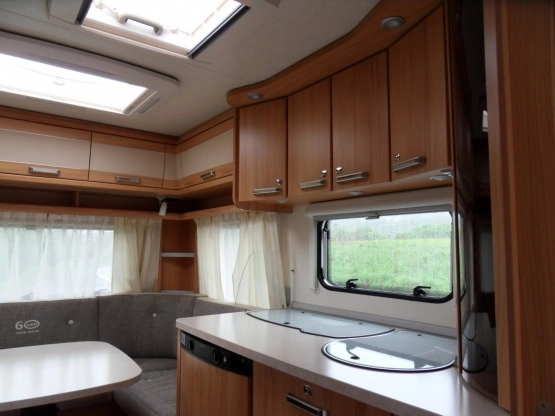                         Przyczepa KNAUS - WILK VIDA 450 HTD „Limited 60” 2013 - zdjęcie 13
                        