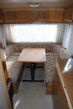                         ADRIA Zarejestrowana! Lekka DMC 800 kg! Łóżko piętrowe! Ciepła woda! - zdjęcie 5
                        