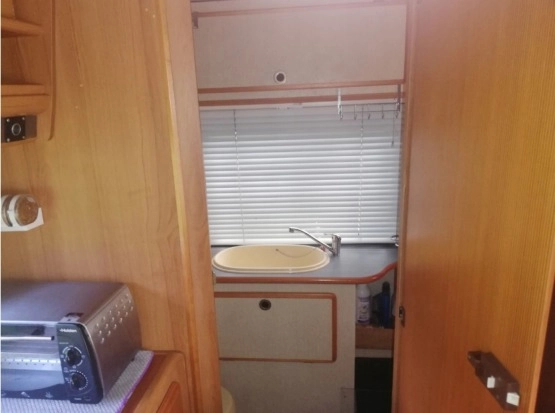                         Kampera ELNAGH 2,5 TD, integra, rok 1989 - zdjęcie 2
                        