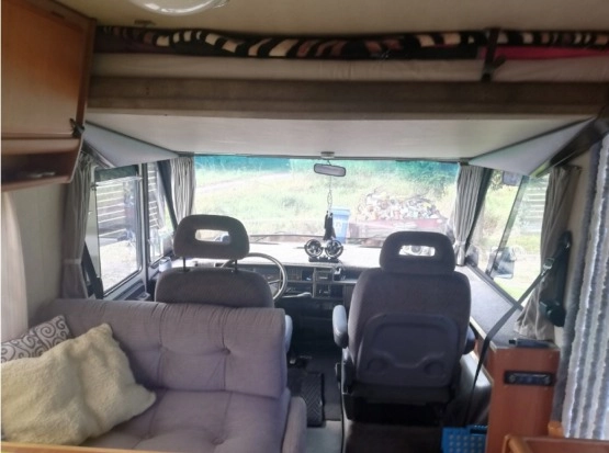                         Kampera ELNAGH 2,5 TD, integra, rok 1989 - zdjęcie 7
                        