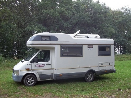                         Camper VW LT 2,5 TDI, CARMAN, wersja zimowa rok 2002, 6 osób - zdjęcie 1
                        