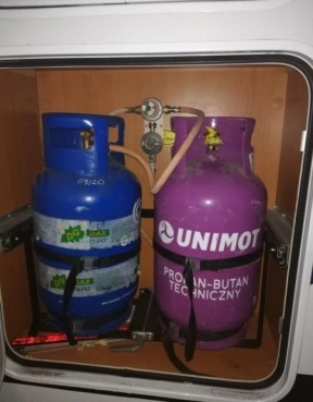                         Dethleffs Renault Master 2006 - zdjęcie 20
                        