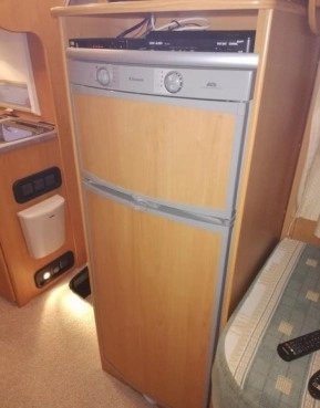                         Dethleffs Renault Master 2006 - zdjęcie 30
                        